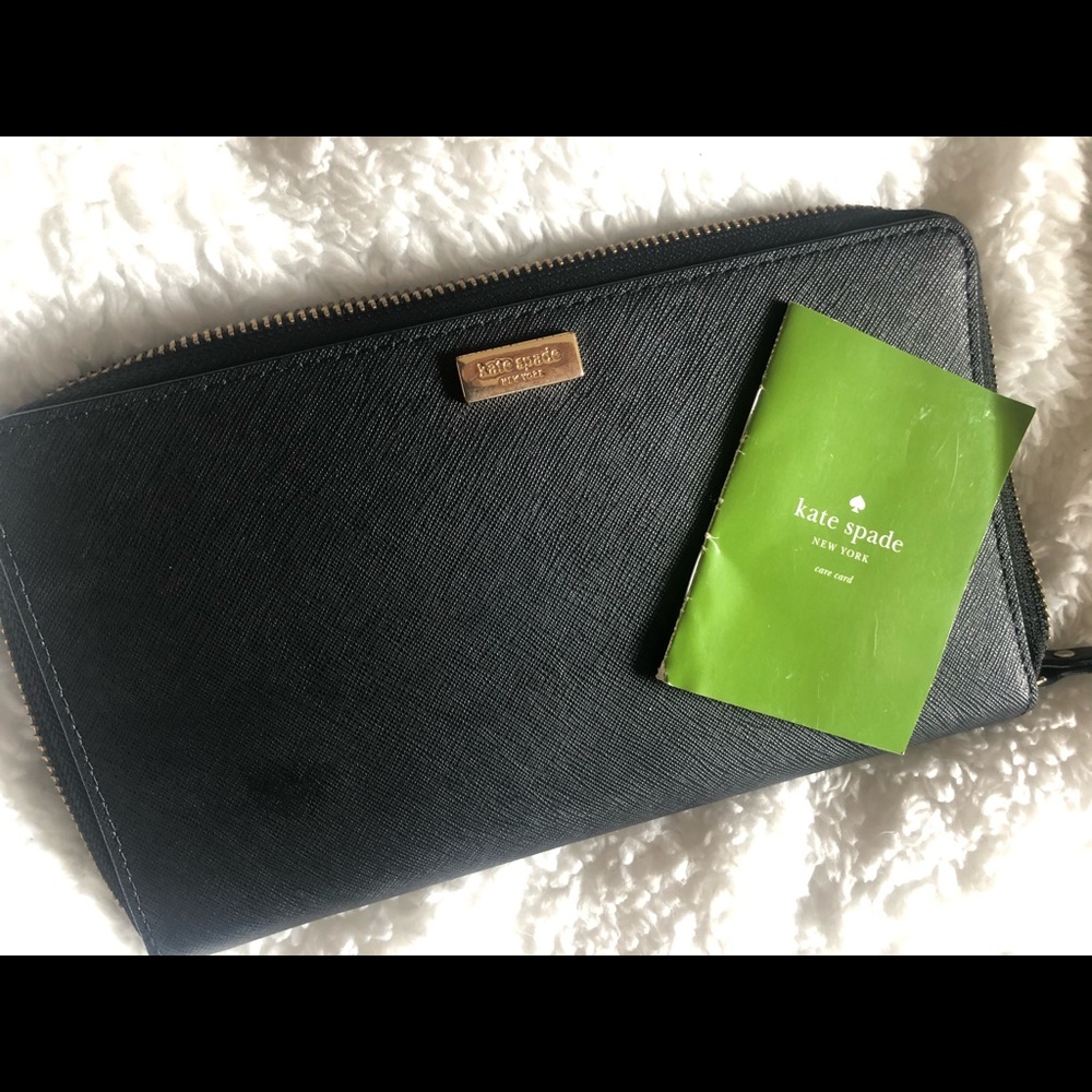 Kate Spade Continental Wallet